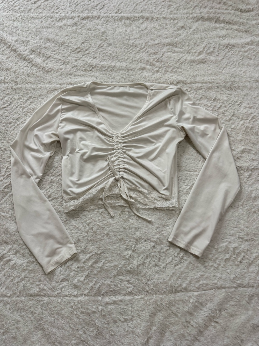 Women's Ruched V-Neck Long Sleeve Crop Top - Cream